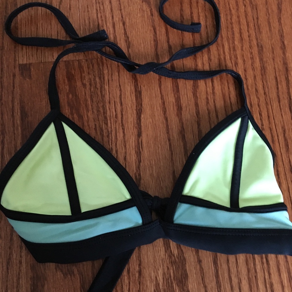 Bathing suit
